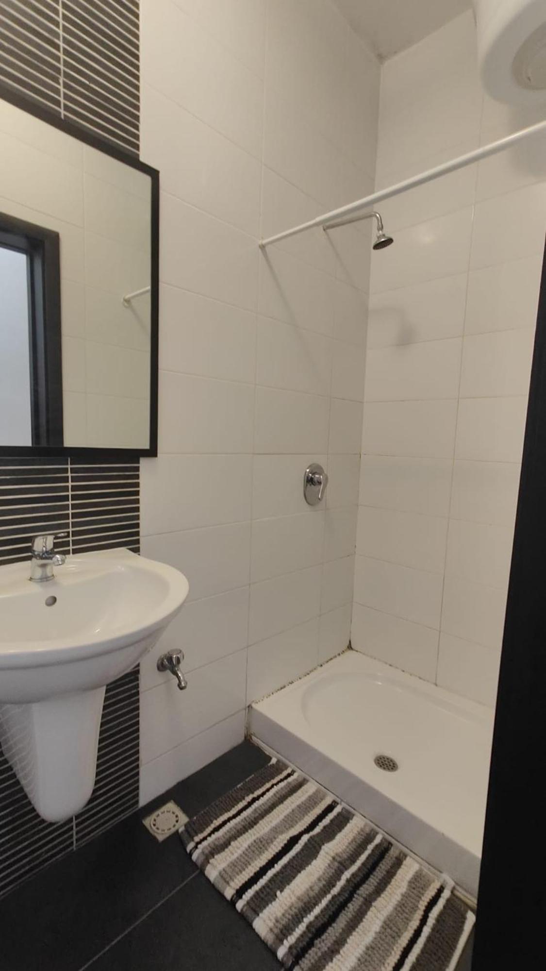 Well Located 2 Bedroom Flat In St.Julians San Ġiljan Exterior foto